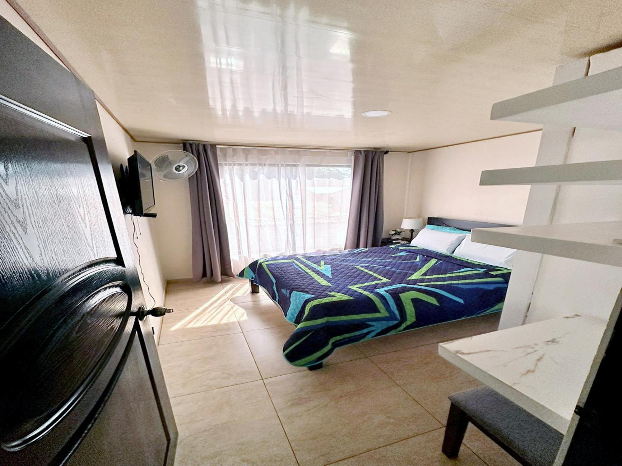 Senderos Apartment, Self Check- In, Airport Sjo 5 Min Río Segundo Dış mekan fotoğraf